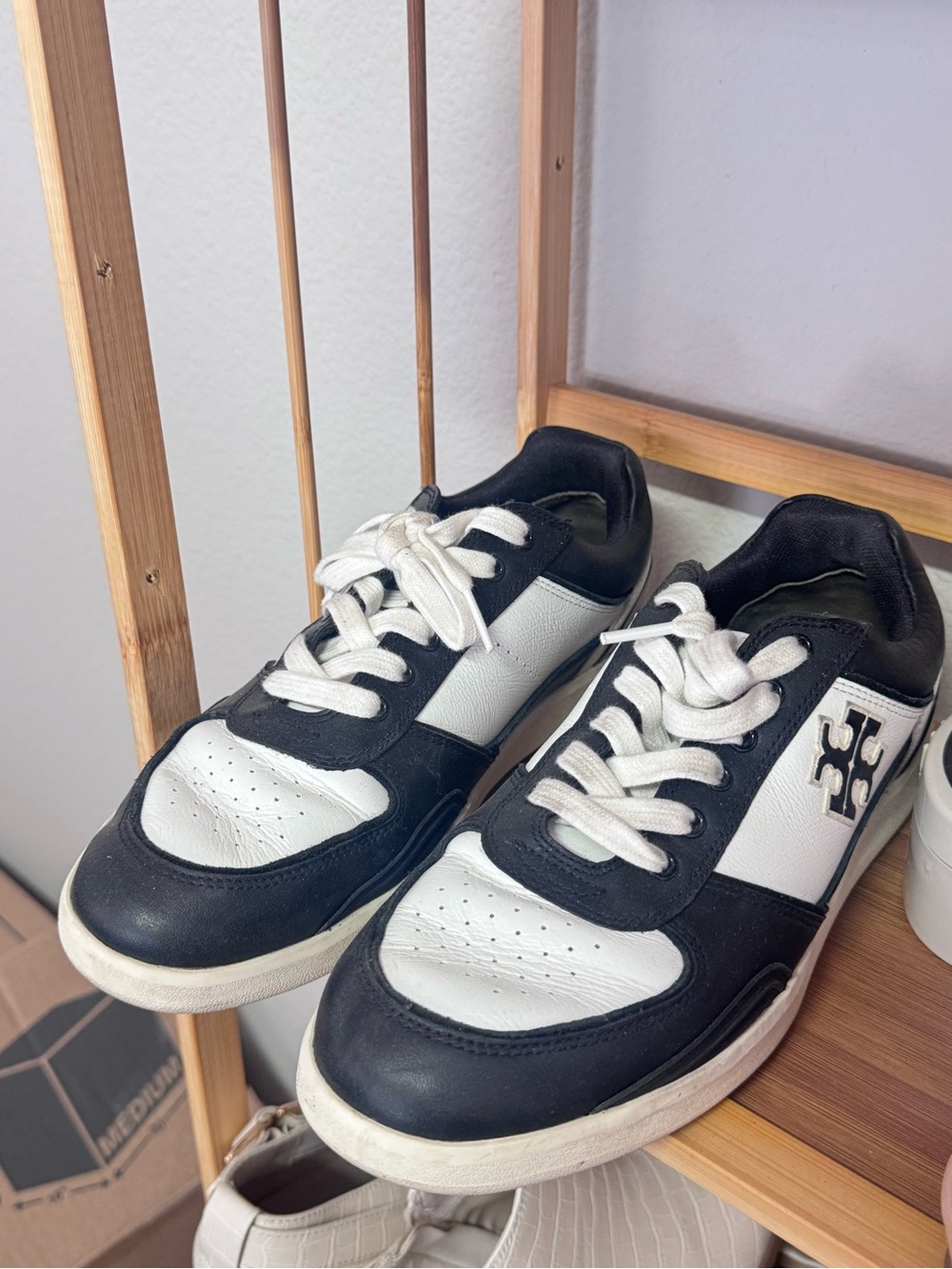 Women’s Tory Burch Clover Court Sneakers in Black and White - Size 10